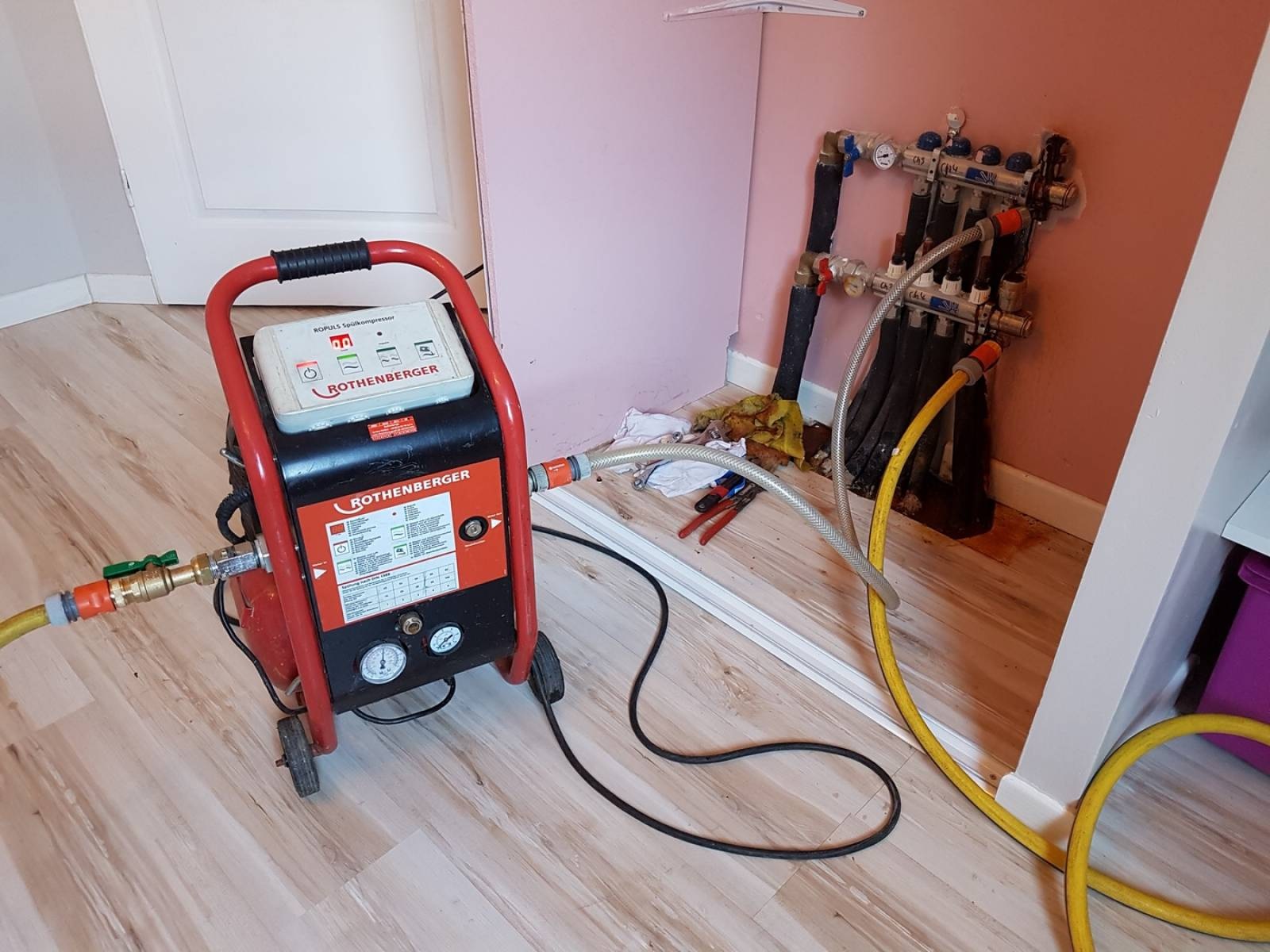 Kartal Esentepe Vaillant Hermetik Şofben Petek Temizliği